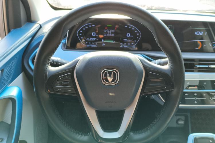 Used CHANGAN OSHAN Benni E-Star 2022 Qingxin Edition Colorful Model Lithium Iron Phosphate Steering Wheel