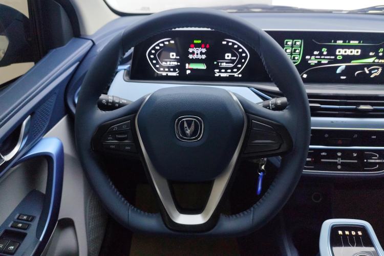 Used CHANGAN OSHAN Benni E-Star 2022 Qingxin Edition Colorful Model Lithium Iron Phosphate Steering Wheel