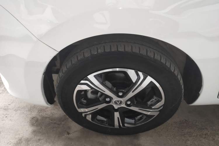 Used CHANGAN OSHAN Benni E-Star 2023 Colorful Version Lithium Iron Phosphate Left Front Wheel Hub