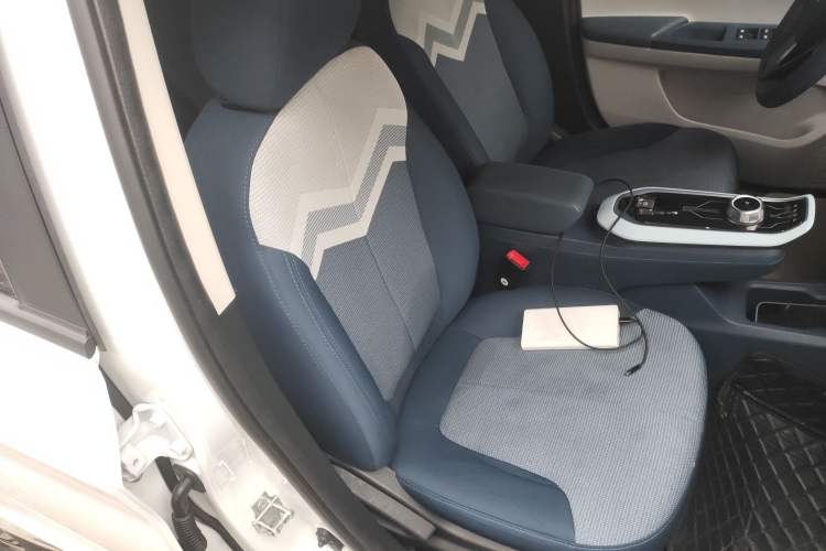 Used CHANGAN OSHAN Benni E-Star 2023 Colorful Version Lithium Iron Phosphate Right Front Seat
