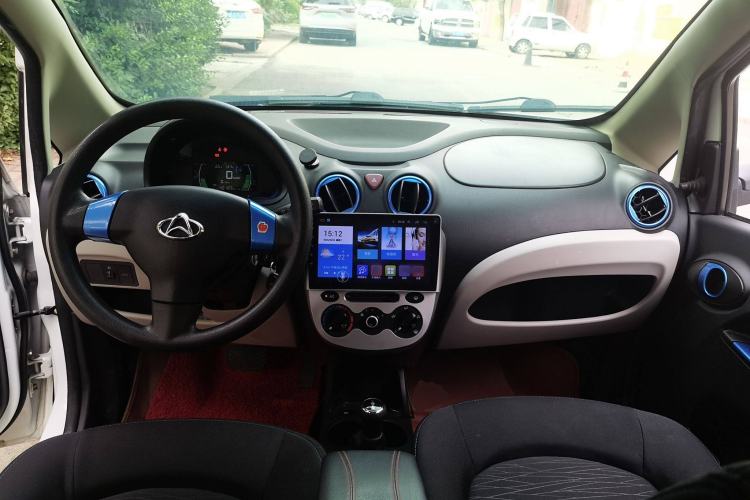 Used CHANGAN OSHAN Benni mini-e 2017 Standard Model Center Console