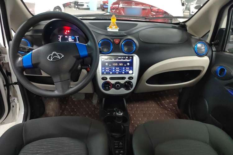 Used CHANGAN OSHAN Benni mini-e 2017 Standard Model Center Console