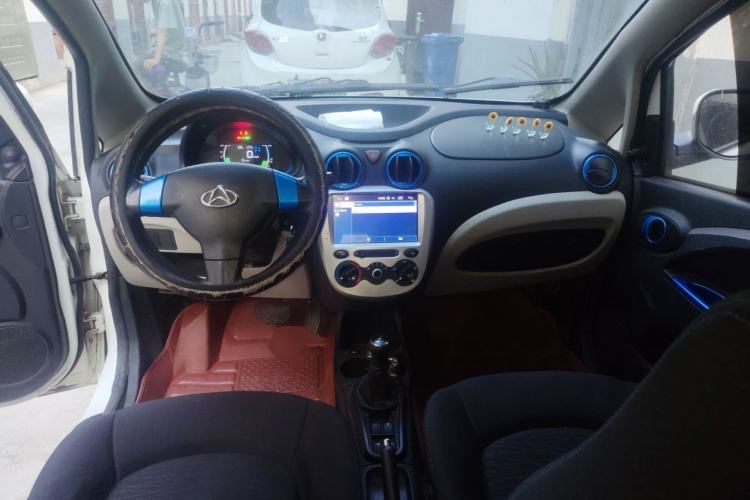 Used CHANGAN OSHAN Benni mini-e 2017 Standard Model Center Console