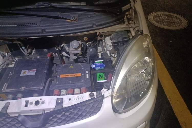 Used CHANGAN OSHAN Benni mini-e 2017 Standard Model Engine Bay Left
