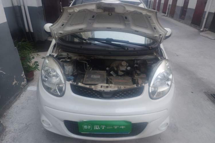 Used CHANGAN OSHAN Benni mini-e 2017 Standard Model Engine Bay