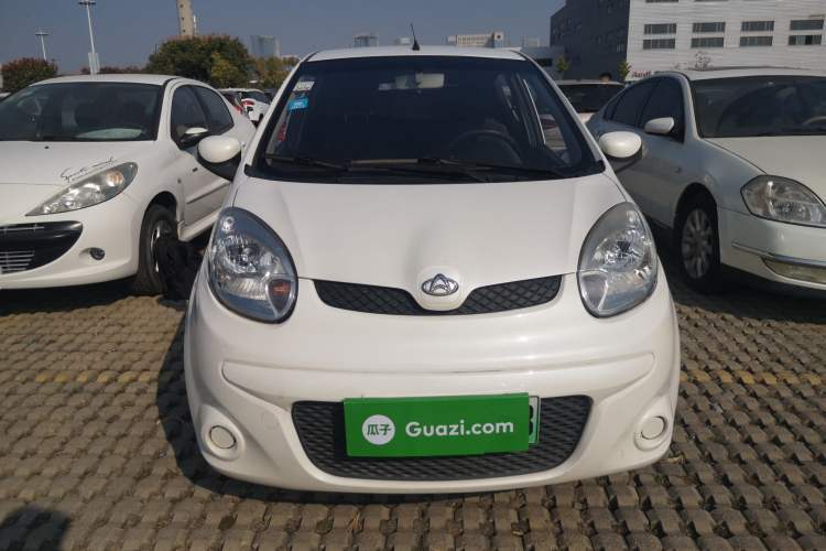Used CHANGAN OSHAN Benni mini-e 2017 Standard Model Front