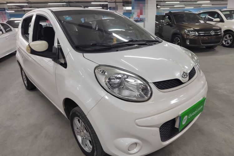 Used CHANGAN OSHAN Benni mini-e 2017 Standard Model Front Right 45 Deg