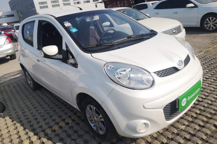 Used CHANGAN OSHAN Benni mini-e 2017 Standard Model Front Right 45 Deg