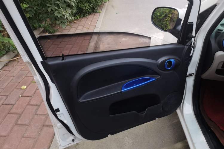 Used CHANGAN OSHAN Benni mini-e 2017 Standard Model Left Front Door Interior