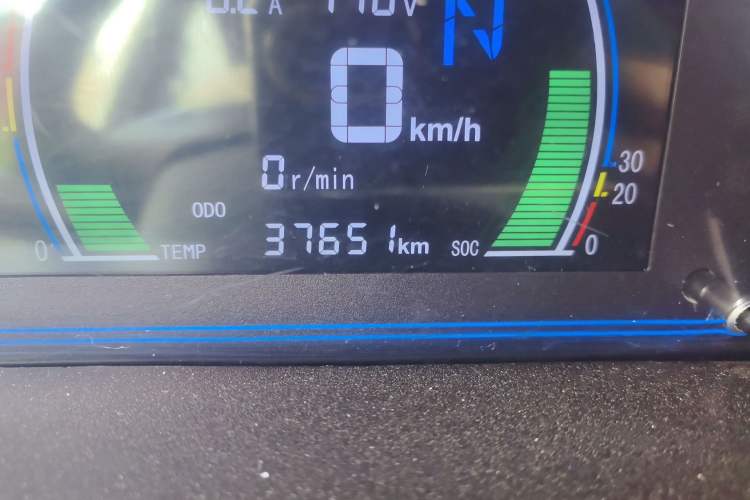 Used CHANGAN OSHAN Benni mini-e 2017 Standard Model Odometer Close Up