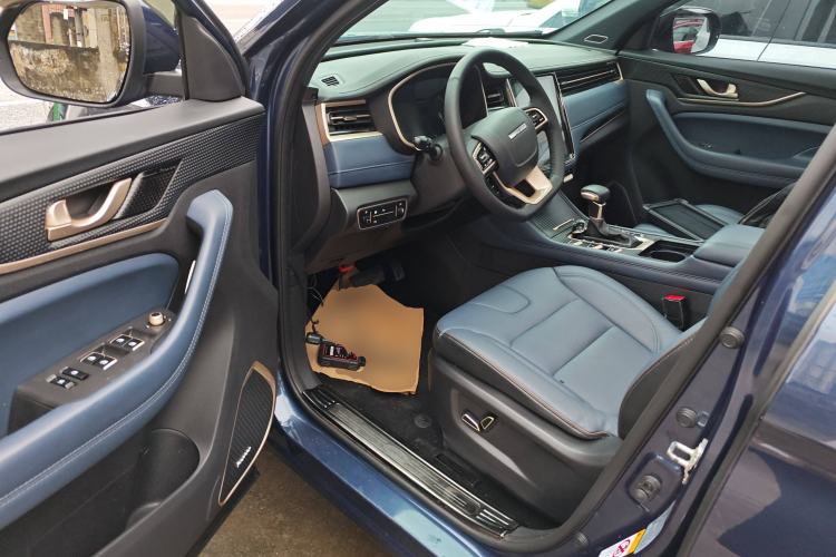 Used CHANGAN OSHAN COS1 2018 1.5T Automatic Miao 7-Seater Driver Seat