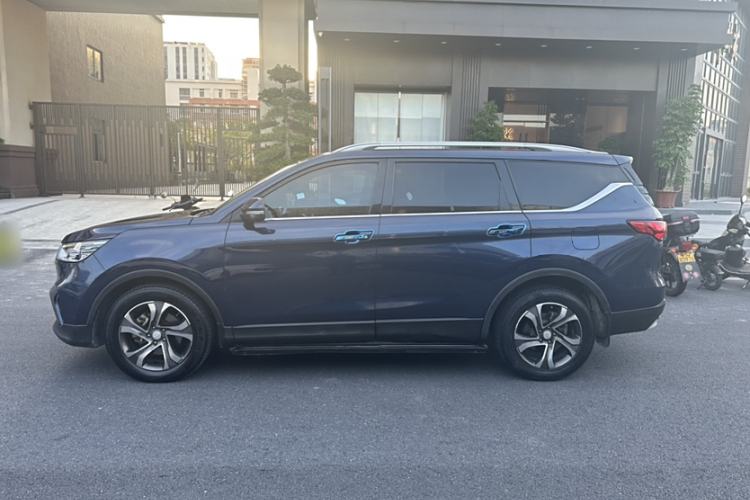 Used CHANGAN OSHAN COS1 2018 1.5T Automatic Smart 7-Seater Exterior 6