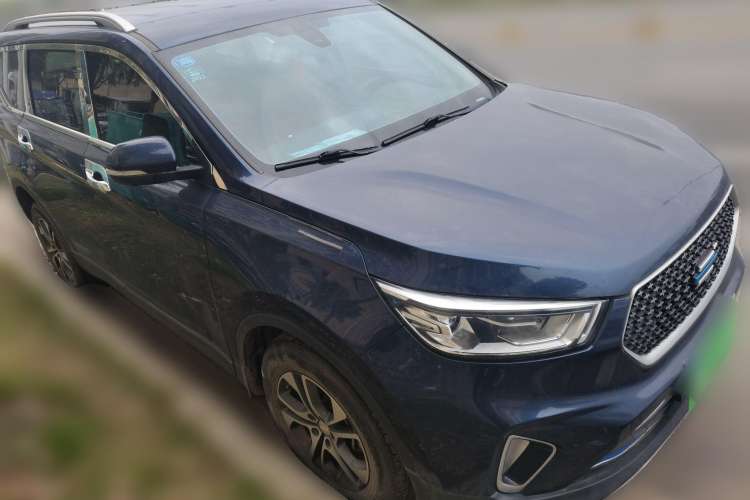 Used CHANGAN OSHAN COS1 2018 1.5T Automatic 7-Seater Front Right 45 Deg