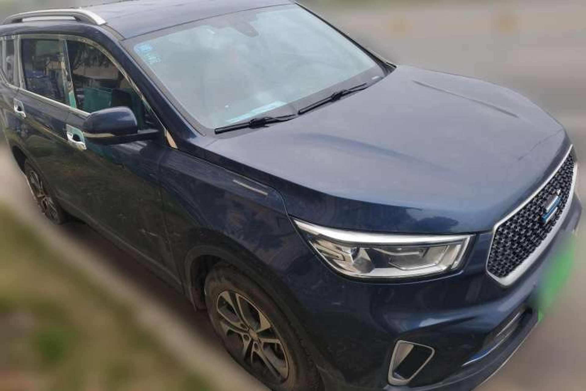 Used CHANGAN OSHAN COS1 2018 1.5T Automatic 7-Seater Front Right 45 Deg