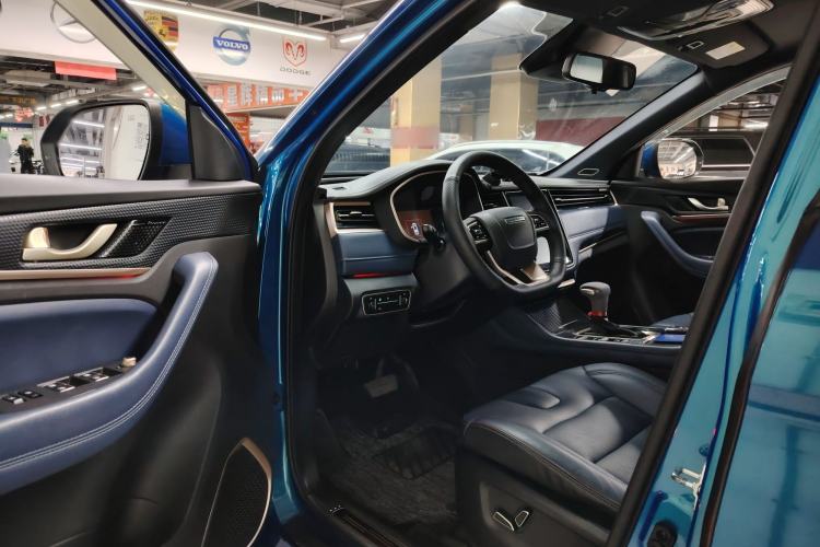 Used CHANGAN OSHAN COS1 2018 1.5T Automatic Miao 7-Seater Interior 2