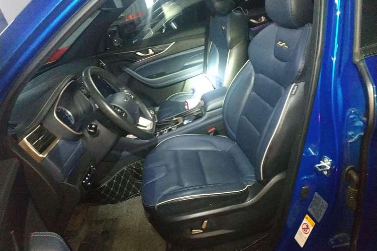 Used CHANGAN OSHAN COS1 2018 1.5T Automatic Miao 7-Seater Left Front Seat
