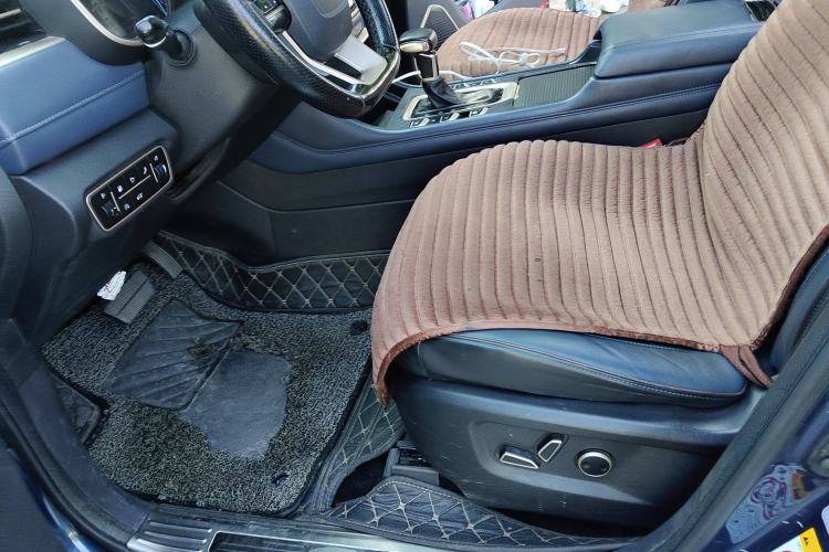 Used CHANGAN OSHAN COS1 2018 1.5T Automatic Smart 7-Seater Left Front Seat