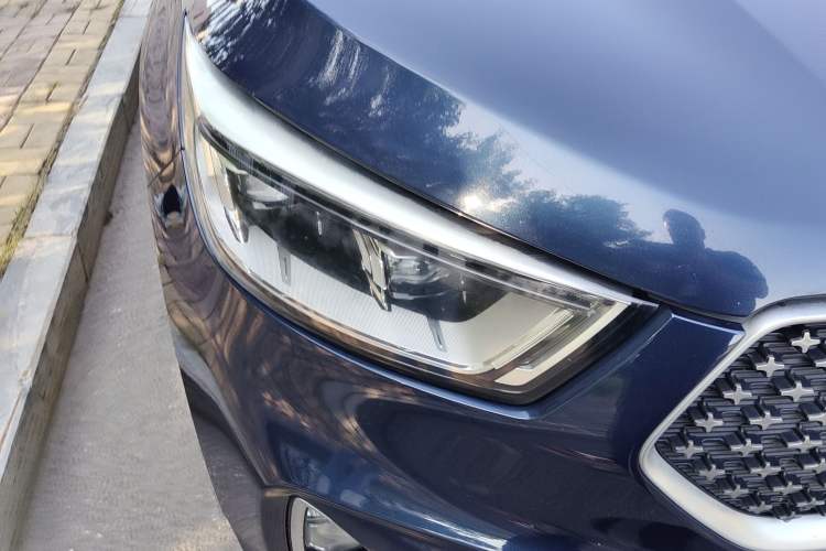 Used CHANGAN OSHAN COS1 2018 1.5T Automatic Smart 7-Seater Right Front Headlight