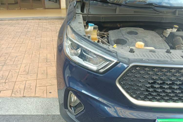 Used CHANGAN OSHAN COS1 2018 1.5T Manual 7-Seater Right Front Headlight