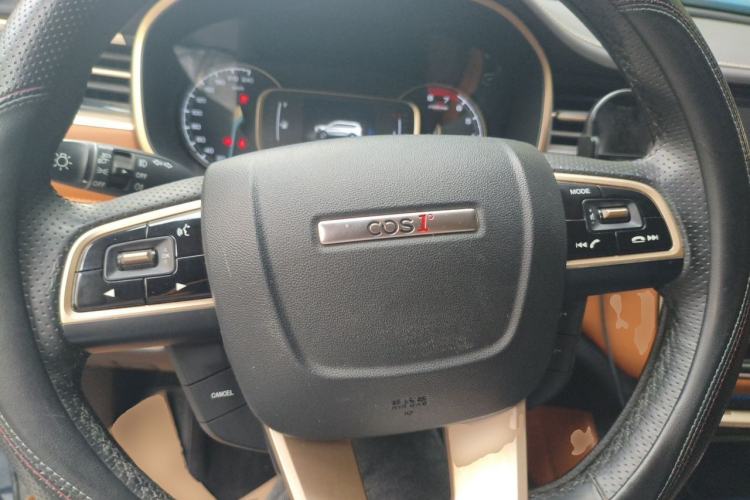Used CHANGAN OSHAN COS1 2018 1.5T Automatic 7-Seater Steering Wheel