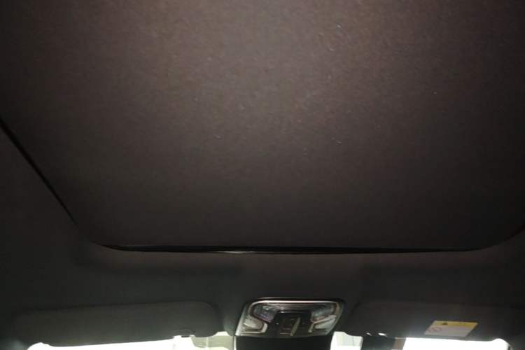 Used CHANGAN OSHAN COS1 2018 1.5T Automatic Miao 7-Seater Headliner