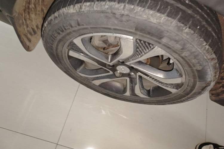 Used CHANGAN OSHAN COS1 2018 1.5T Automatic Miao 7-Seater Right Rear Wheel Hub