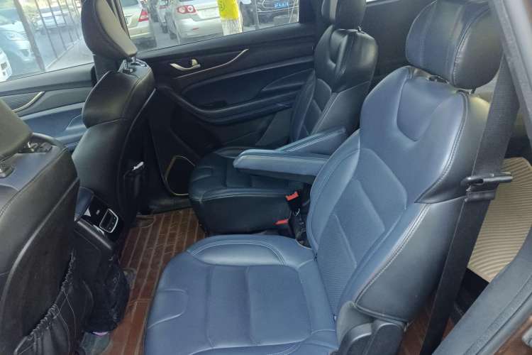 Used CHANGAN OSHAN COS1 2018 1.5T Automatic Smart 7-Seater Left Rear Seat