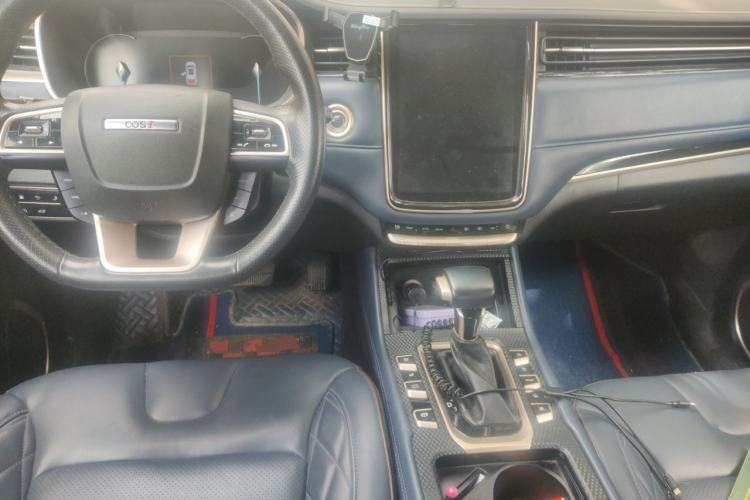 Used CHANGAN OSHAN COS1 2018 1.5T Automatic Miao 7-Seater Center Console