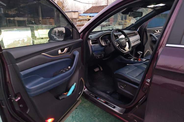 Used CHANGAN OSHAN COS1 2018 1.5T Automatic Miao 7-Seater Driver Seat