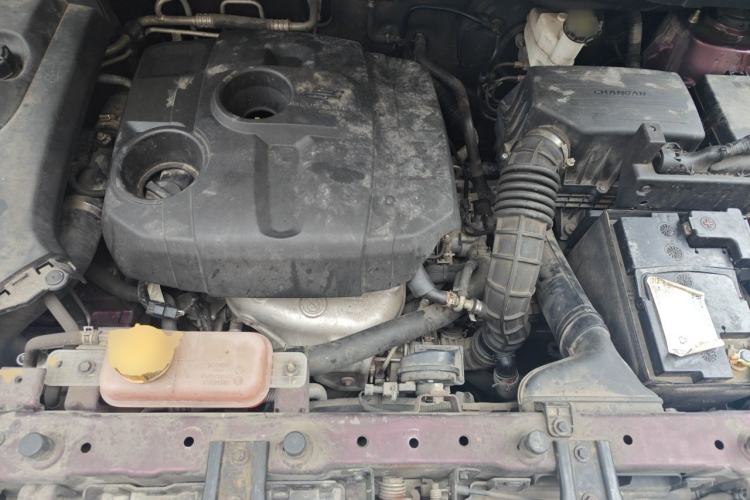 Used CHANGAN OSHAN COS1 2018 1.5T Automatic Smart 7-Seater Engine Bay
