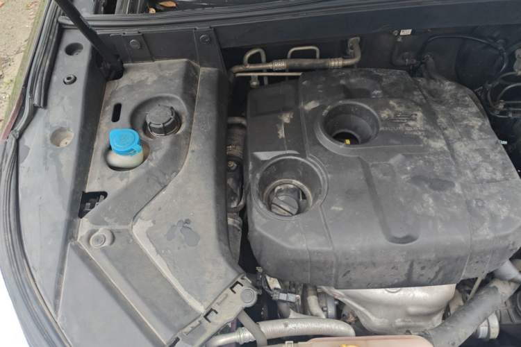 Used CHANGAN OSHAN COS1 2018 1.5T Automatic Smart 7-Seater Engine Bay Right