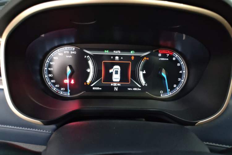 Used CHANGAN OSHAN COS1 2018 1.5T Automatic Miao 7-Seater Instrument Cluster
