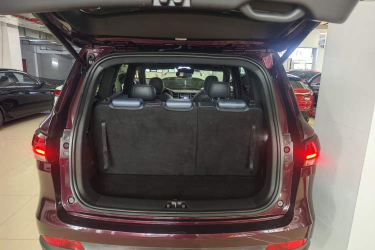 Used CHANGAN OSHAN COS1 2018 1.5T Automatic Smart 7-Seater Interior 13