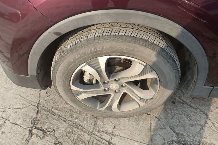 Used CHANGAN OSHAN COS1 2018 1.5T Automatic Smart 7-Seater Left Front Wheel Hub