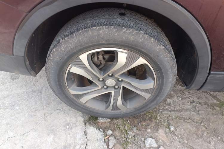 Used CHANGAN OSHAN COS1 2018 1.5T Automatic Smart 7-Seater Right Rear Wheel Hub