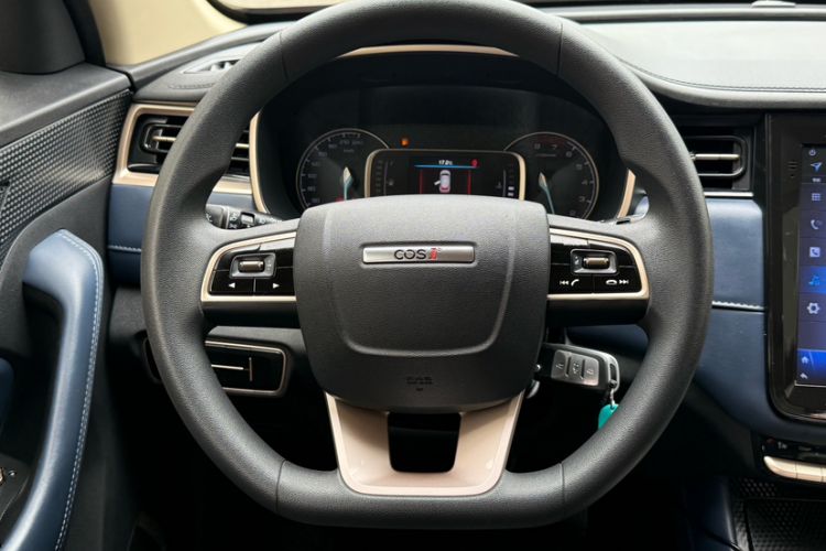 Used CHANGAN OSHAN COS1 2018 1.5T Manual 7-Seater Steering Wheel