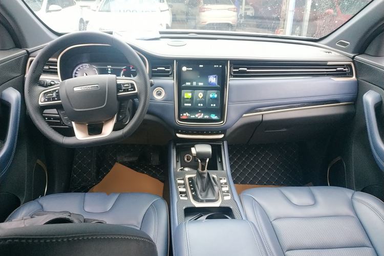 Used CHANGAN OSHAN COS1 2018 1.5T Automatic Miao 7-Seater Center Console