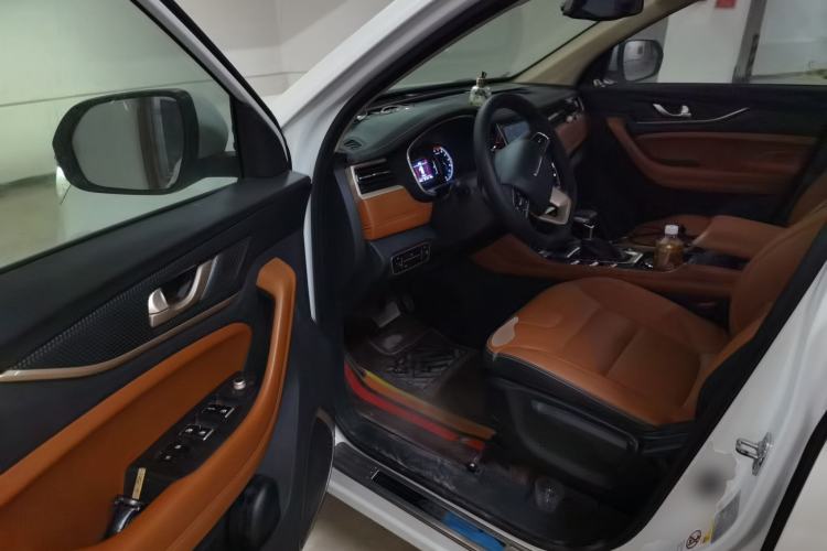 Used CHANGAN OSHAN COS1 2018 1.5T Automatic 7-Seater Driver Seat