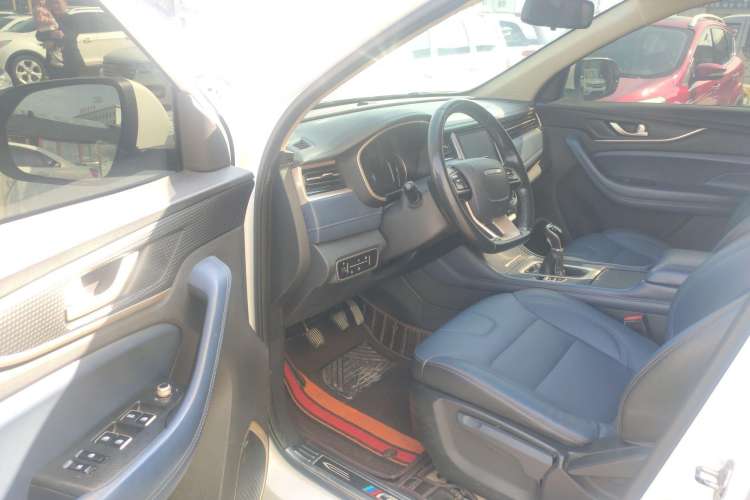 Used CHANGAN OSHAN COS1 2018 1.5T Manual Comfort 7-Seater Driver Seat