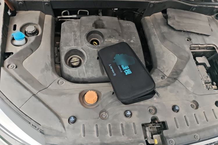 Used CHANGAN OSHAN COS1 2018 1.5T Automatic Smart 7-Seater Engine Bay