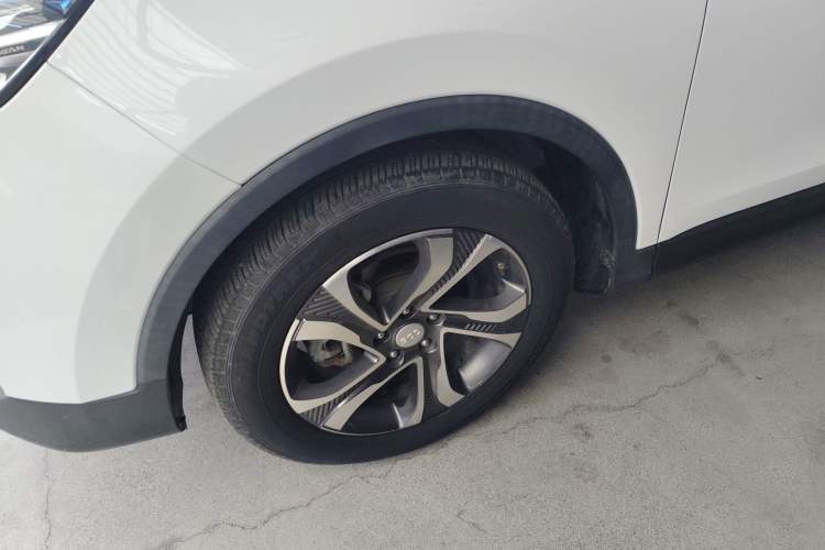 Used CHANGAN OSHAN COS1 2018 1.5T Automatic Smart 7-Seater Exterior 3