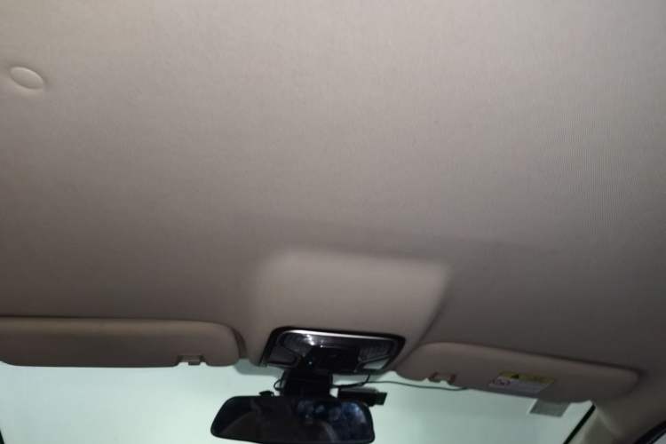 Used CHANGAN OSHAN COS1 2018 1.5T Automatic 7-Seater Headliner
