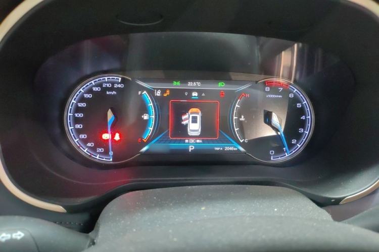 Used CHANGAN OSHAN COS1 2018 1.5T Automatic Smart 7-Seater Instrument Cluster