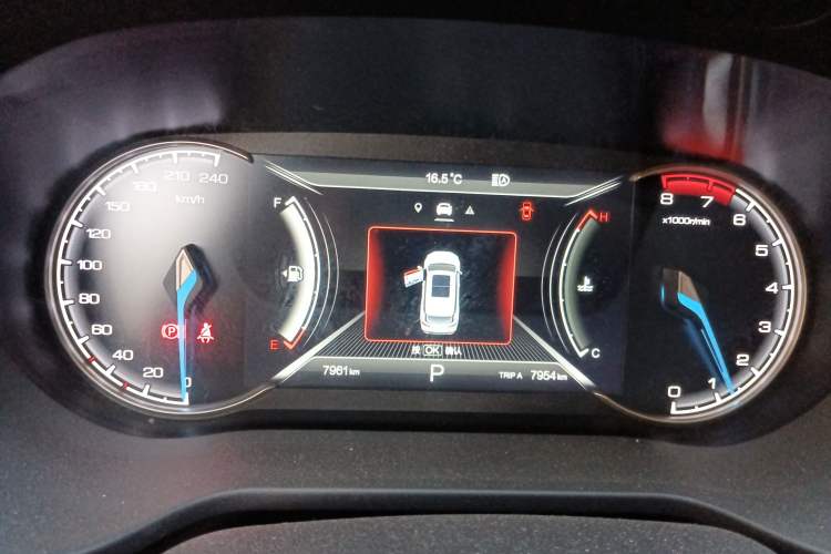 Used CHANGAN OSHAN COS1 2018 1.5T Automatic Smart 6-Seater Instrument Cluster