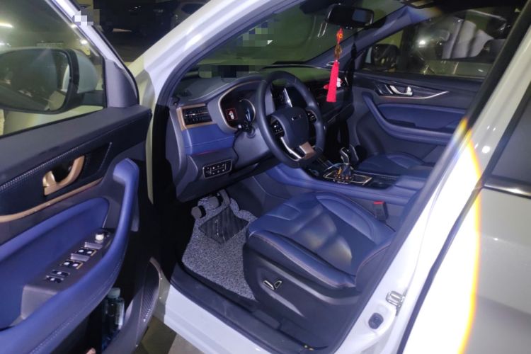 Used CHANGAN OSHAN COS1 2018 1.5T Manual Comfort 7-Seater Interior 3