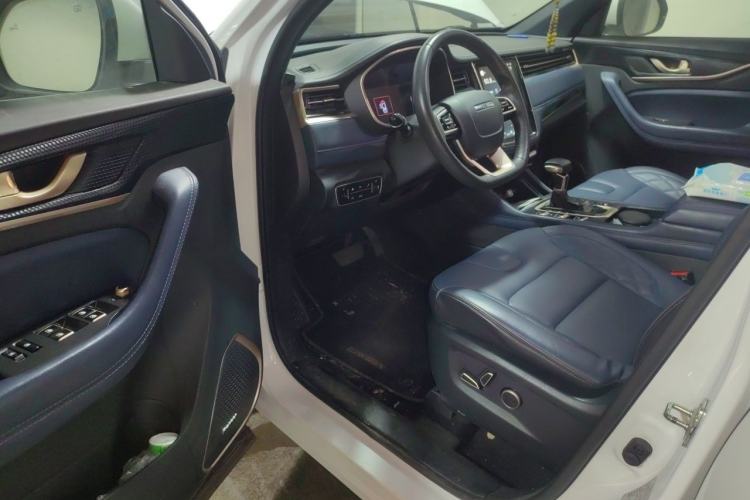 Used CHANGAN OSHAN COS1 2018 1.5T Automatic Smart 7-Seater Interior 3