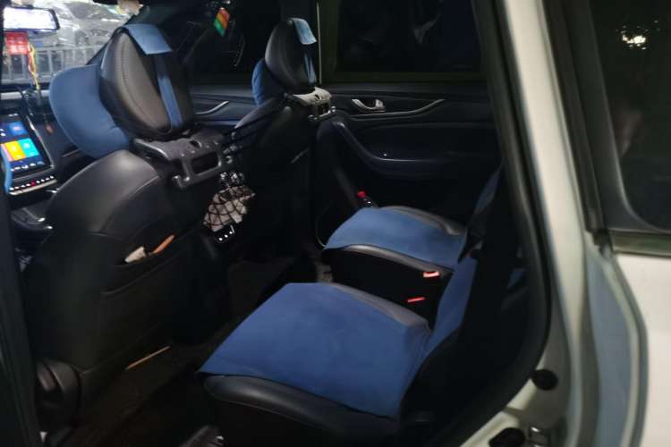Used CHANGAN OSHAN COS1 2018 1.5T Automatic Yue 7-Seater Left Rear Seat