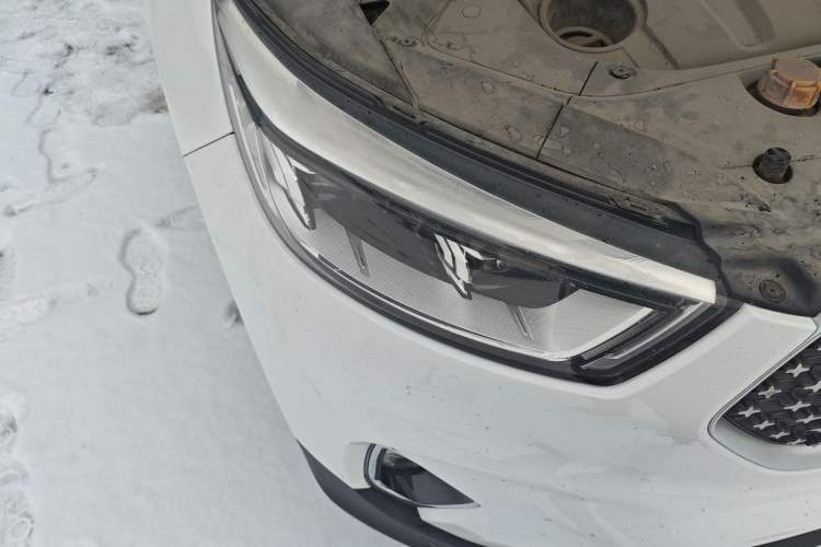 Used CHANGAN OSHAN COS1 2018 1.5T Automatic Smart 7-Seater Right Front Headlight