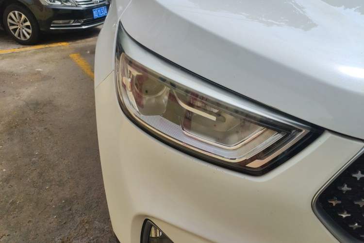 Used CHANGAN OSHAN COS1 2018 1.5T Automatic Yue 6-Seater Right Front Headlight