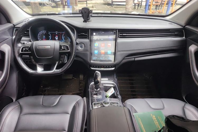 Used CHANGAN OSHAN COS1 2020 GT 2.0T Automatic YueShang Model 6 Seats Center Console